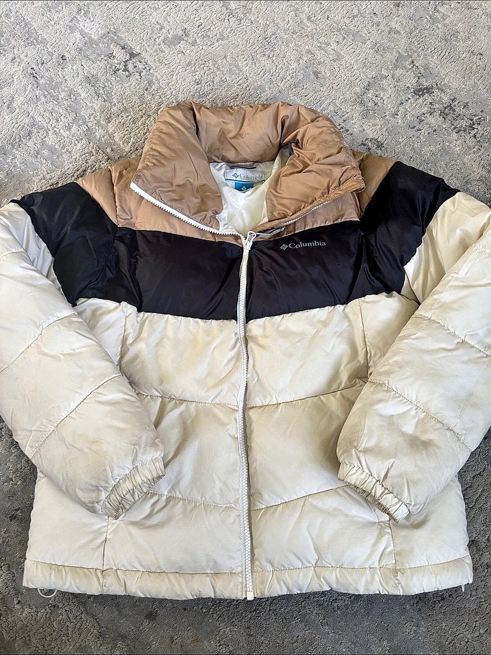 Columbia Puffect II Colorblock Puffer Jacket White & Black Medium